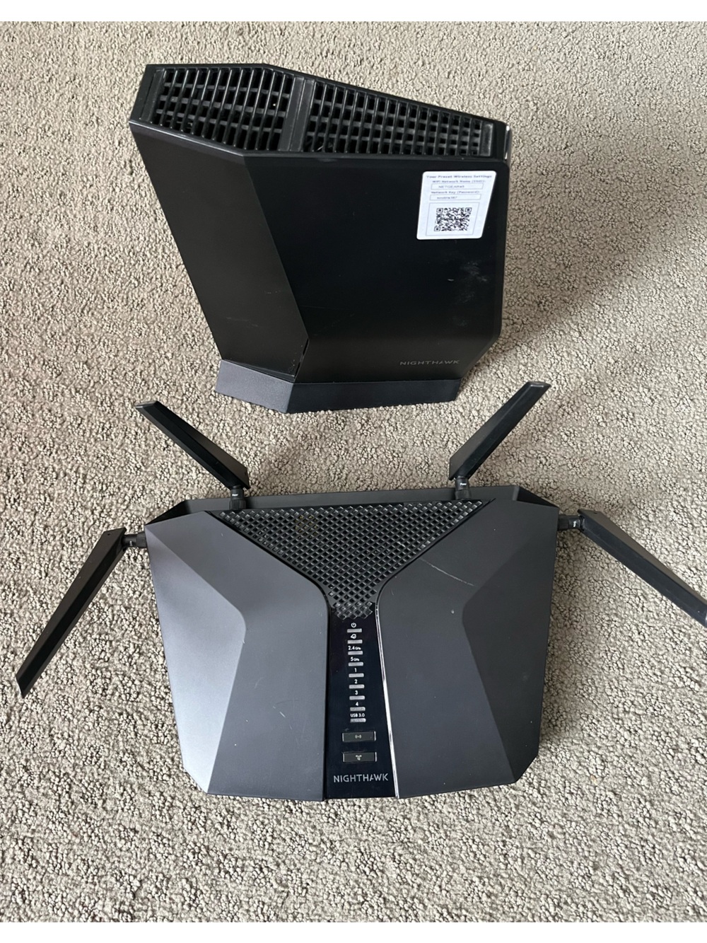 Nighthawk Combo Nether WiFi Cable Modem Router, 6-stream WiFi Router (RAX50)
